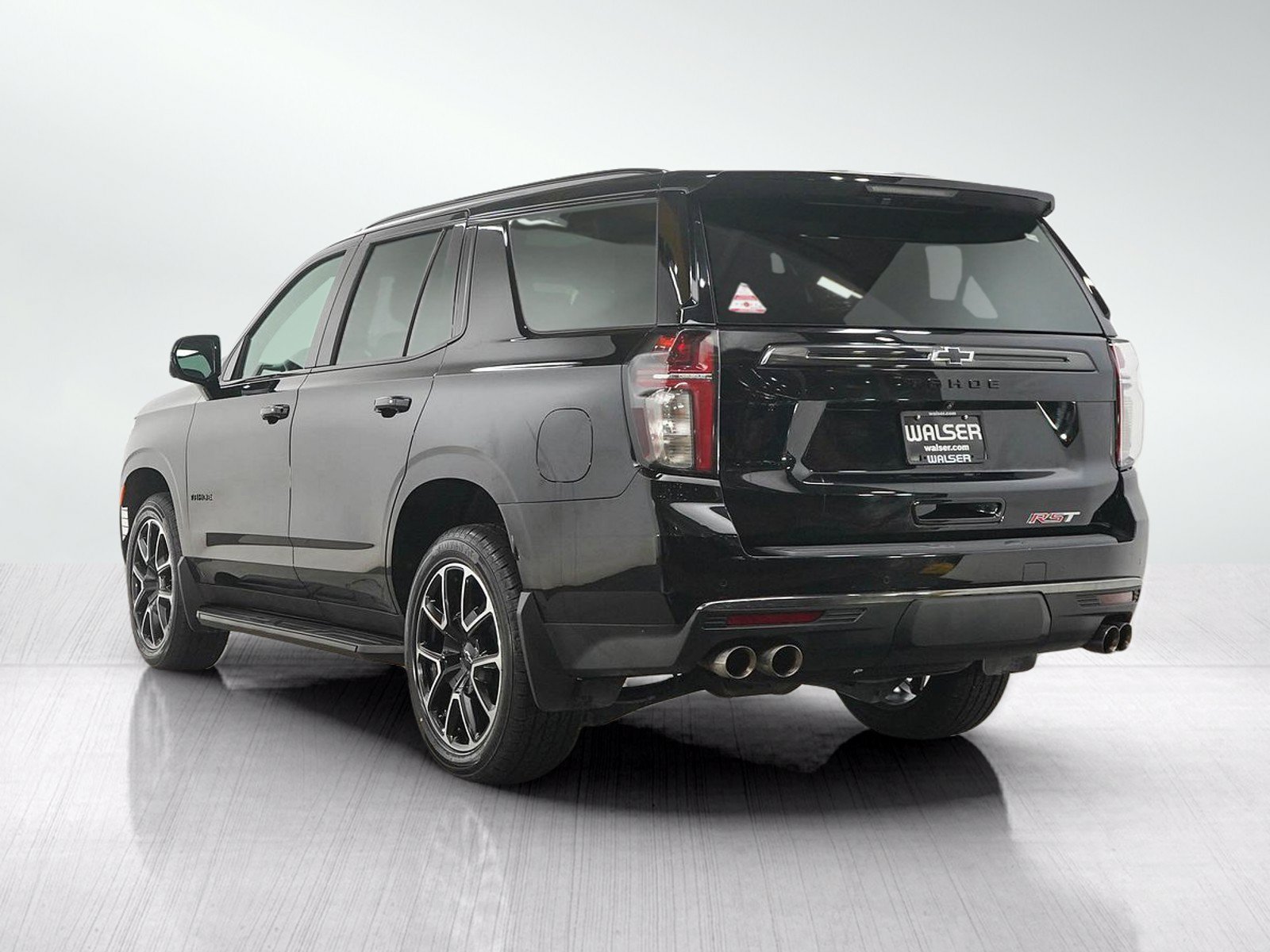 Used 2022 Chevrolet Tahoe RST w/ Sport Performance Package AWD/4WD image 3