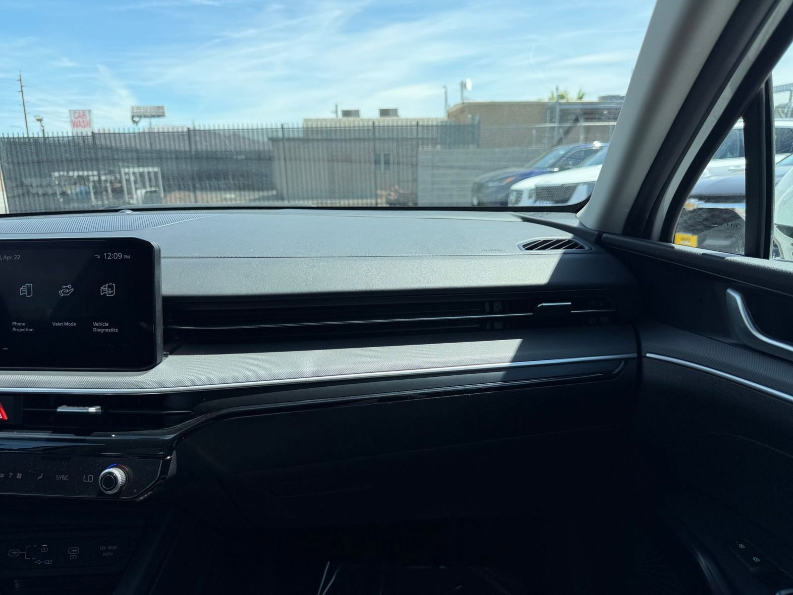 Used 2025 Kia K5 LXS image 34