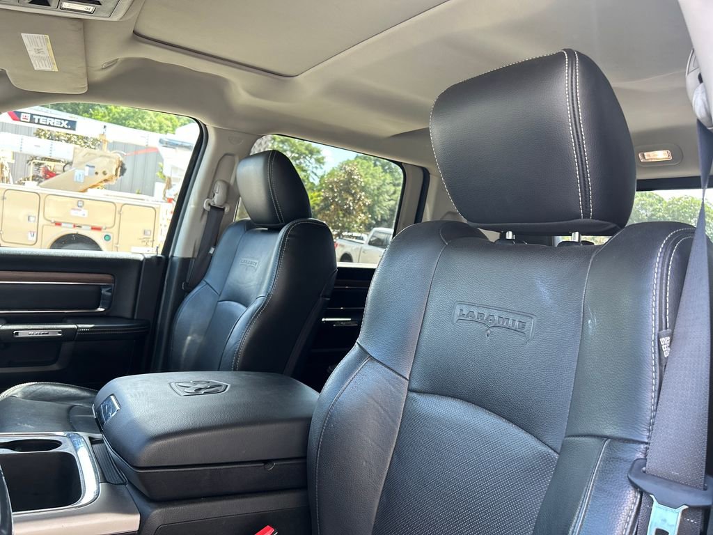 Used 2017 RAM 2500 Laramie w/ Sport Appearance Group image 9
