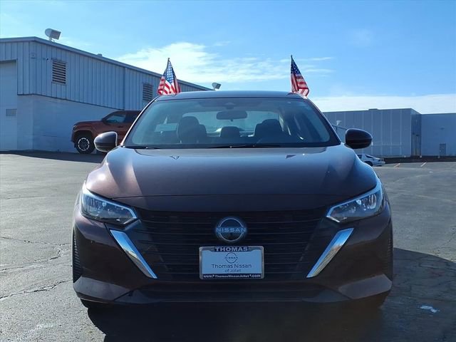 Certified 2025 Nissan Sentra SV w/ Trunk Package image 2