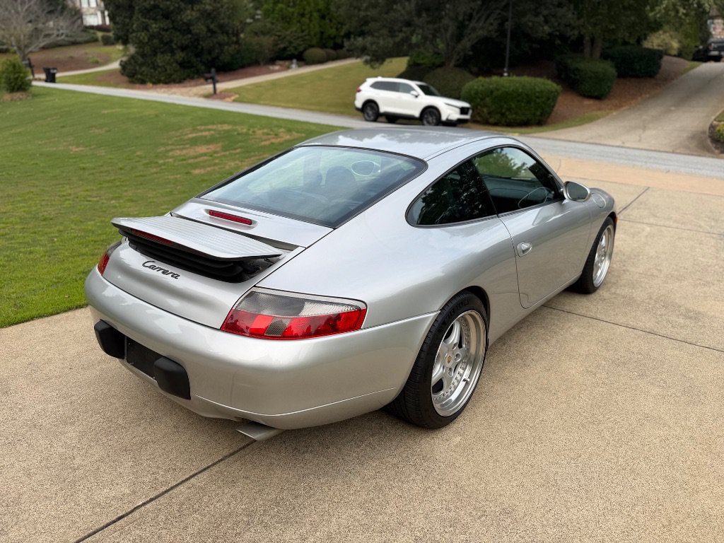 Used 2000 Porsche 911 Carrera RWD image 6