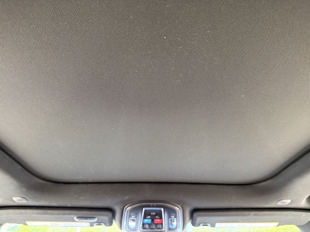 Used 2025 Jeep Grand Cherokee Summit AWD/4WD image 27