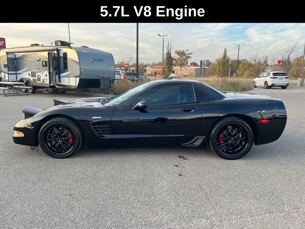 Used 2004 Chevrolet Corvette Z06 w/ Memory Package image 2