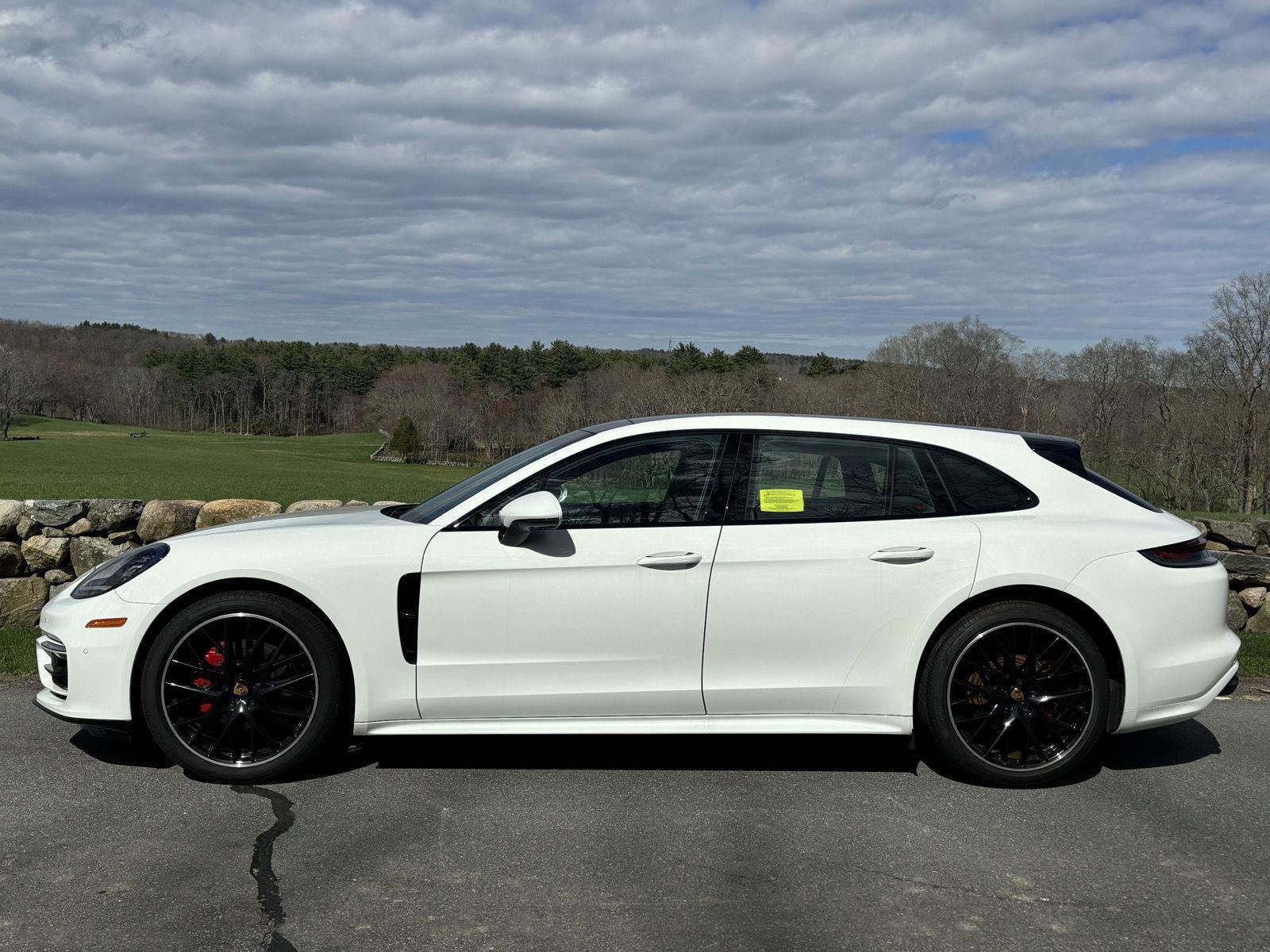 Used 2023 Porsche Panamera 4 AWD/4WD image 36