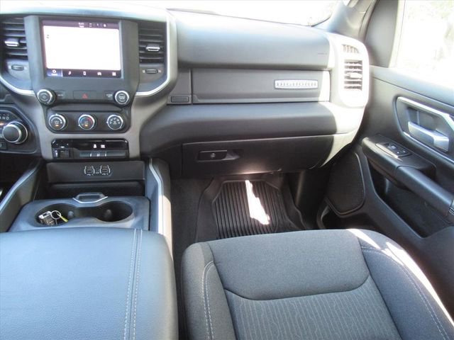 Used 2022 RAM 1500 Big Horn AWD/4WD image 12