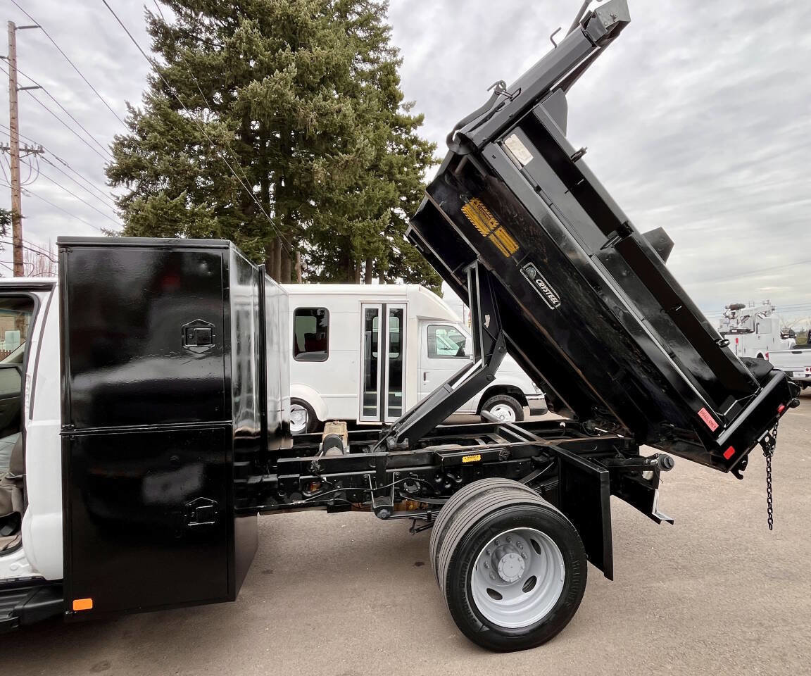 Used 2009 Ford F450 2WD Regular Cab Super Duty image 3