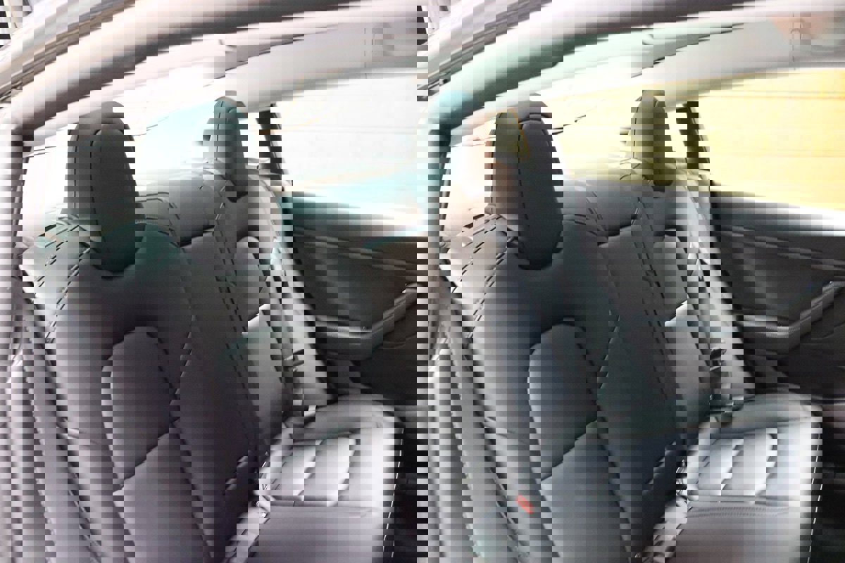 Used 2023 Tesla Model 3 Standard Range image 64