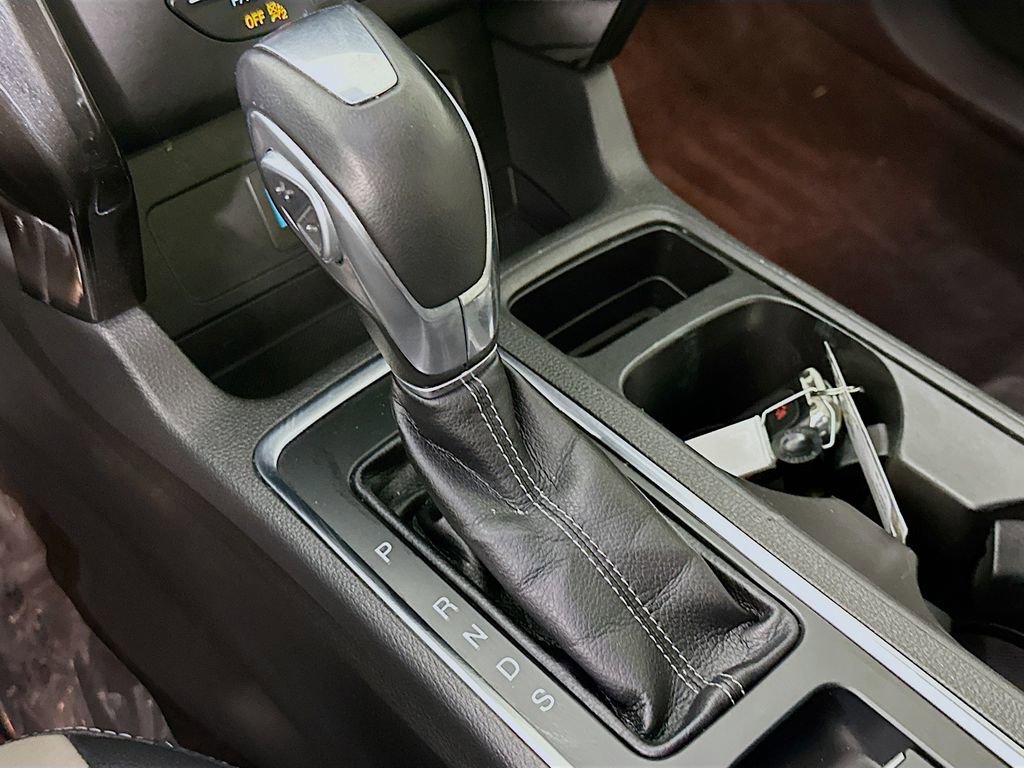 Used 2019 Ford Escape SEL image 22