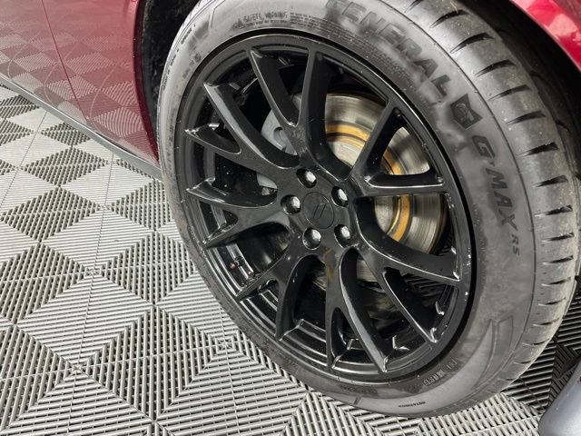 Used 2017 Dodge Challenger R/T Plus RWD image 15