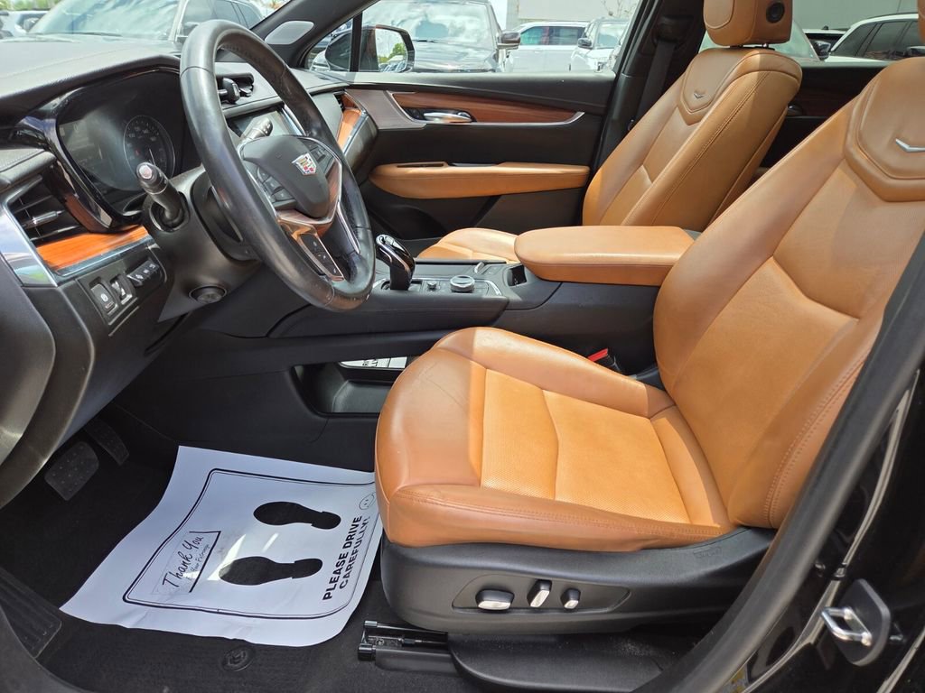 Used 2020 Cadillac XT5 Premium Luxury FWD image 23