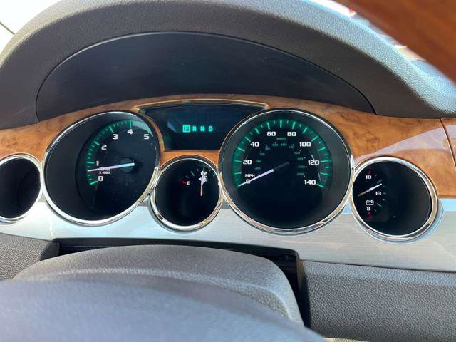 Used 2009 Buick Enclave CXL w/ Entertainment Package #4 image 34