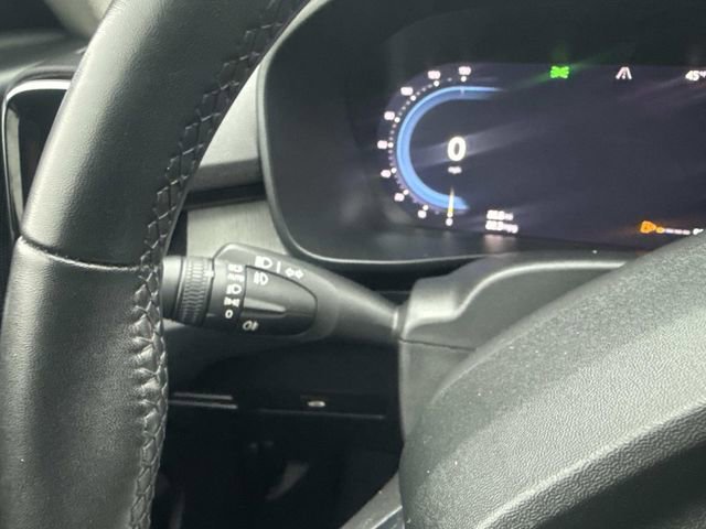 Used 2023 Volvo XC40 B5 Plus w/ Driver Assist Package image 35