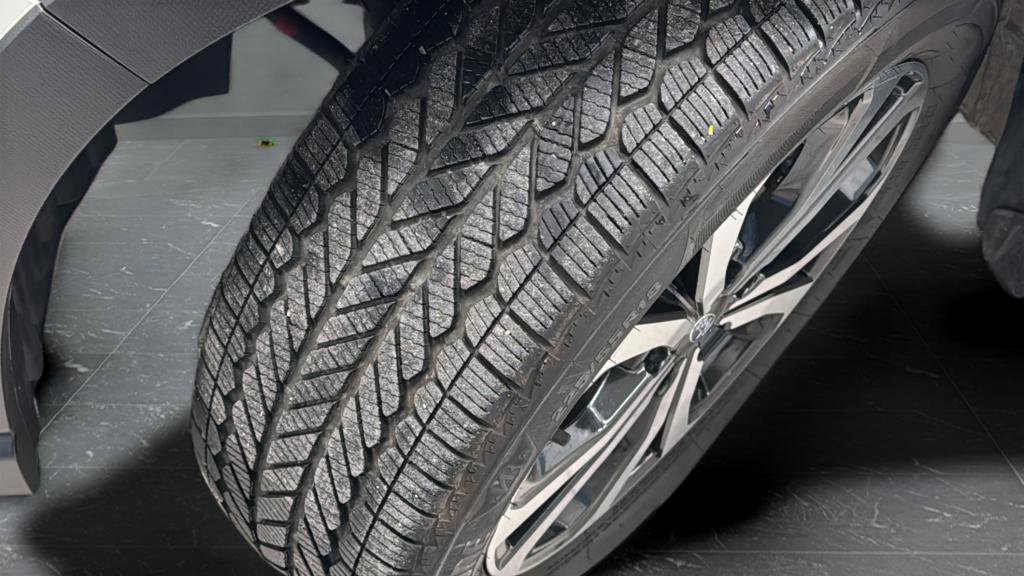 Used 2023 Subaru Forester Limited w/ Popular Package #2 image 30