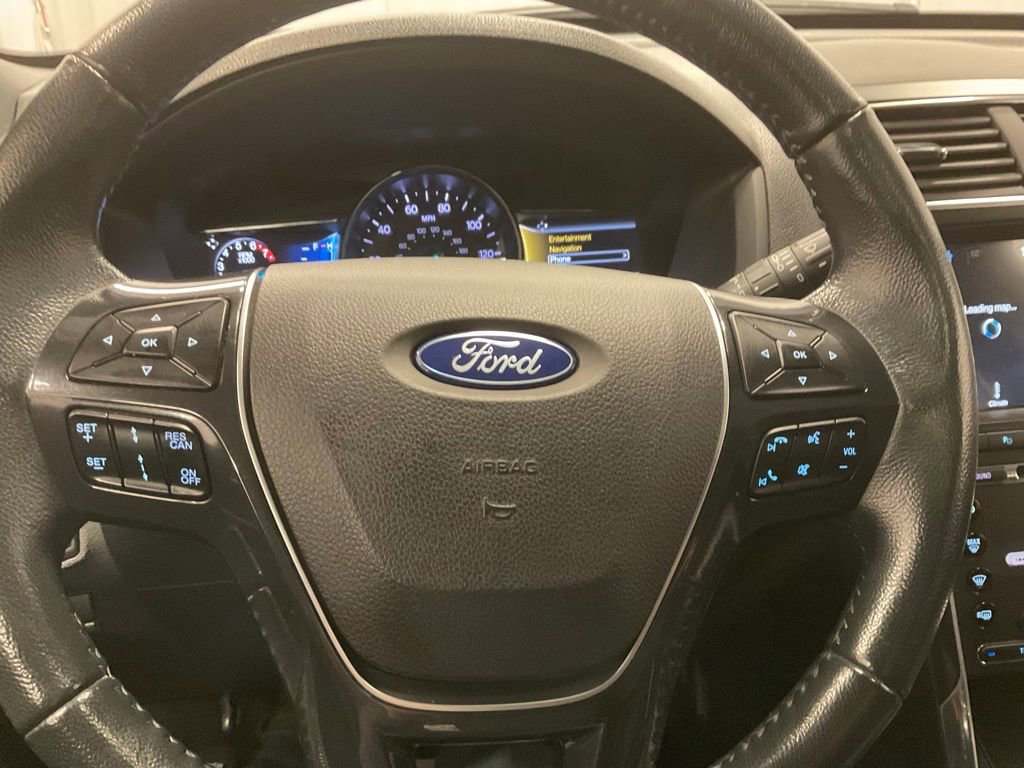 Used 2017 Ford Explorer Limited w/ Equipment Group 301A image 14