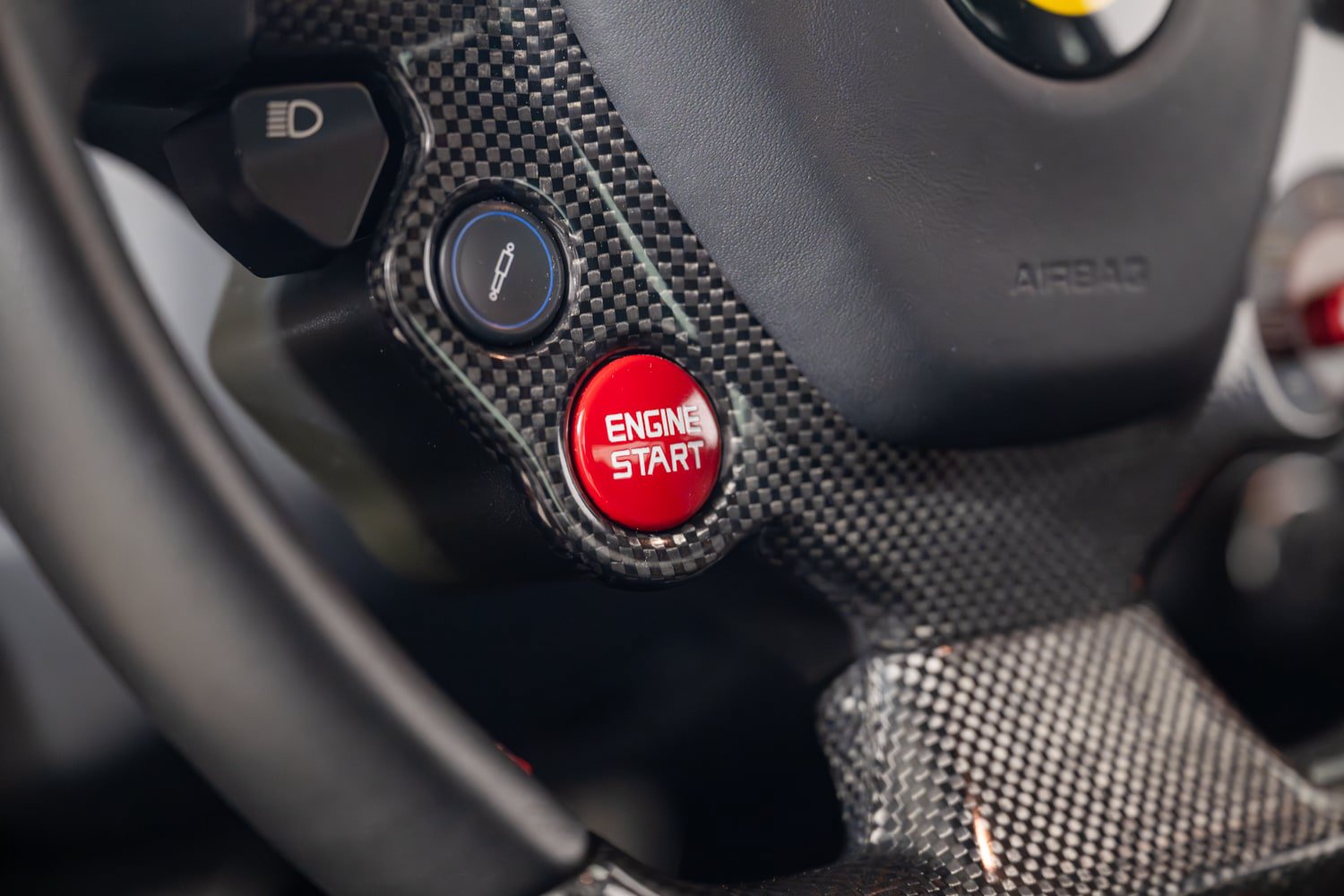 Used 2011 Ferrari 458 Italia Coupe RWD image 35