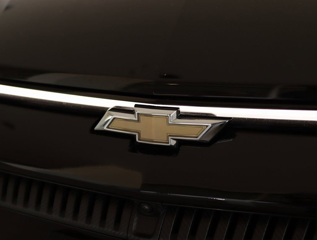 Used 2024 Chevrolet Equinox EV LT image 35