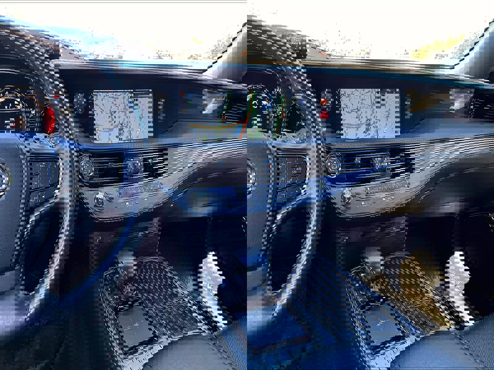 Used 2019 Lexus LS 500 AWD image 18