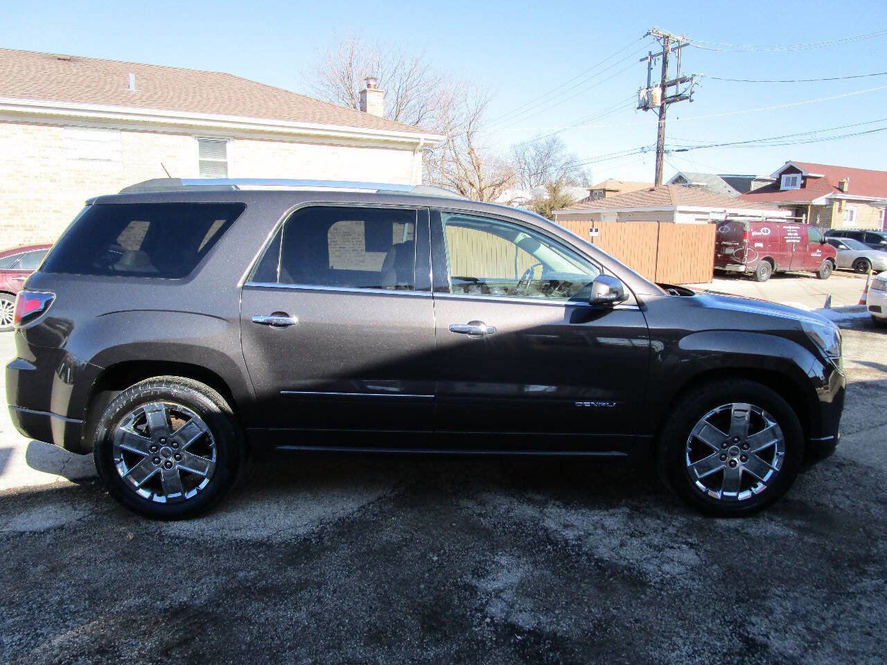 Used 2015 GMC Acadia Denali image 2