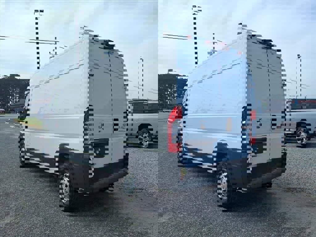 Used 2018 RAM ProMaster 2500 image 4