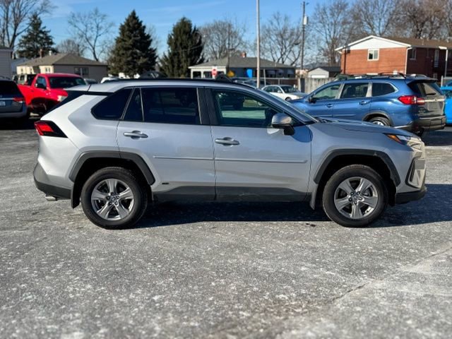 Used 2024 Toyota RAV4 XLE w/ Convenience Package image 9