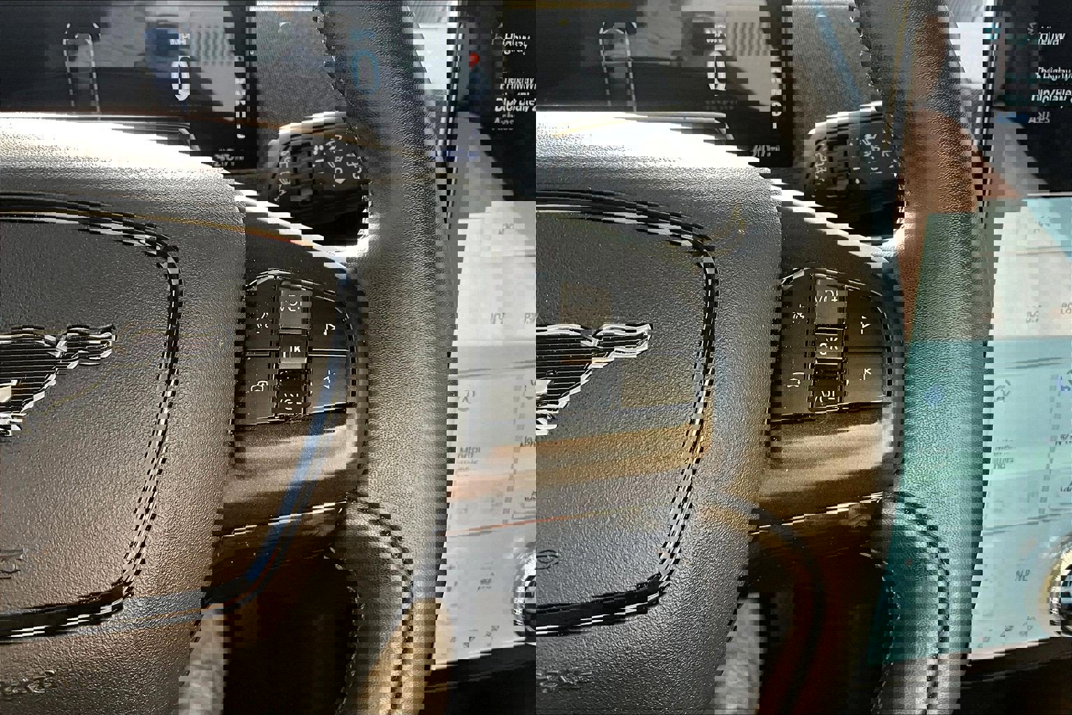 Used 2021 Ford Mustang Mach-E Premium image 22