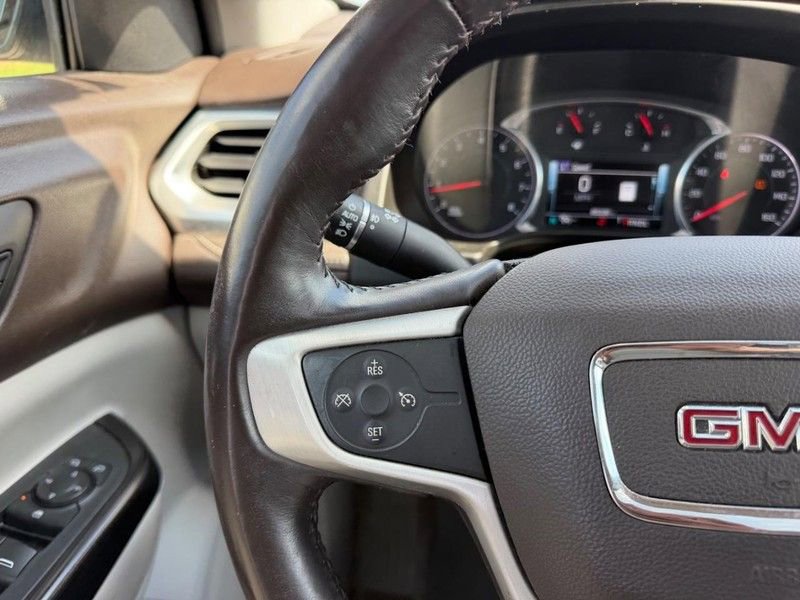 Used 2018 GMC Acadia SLT AWD/4WD image 14