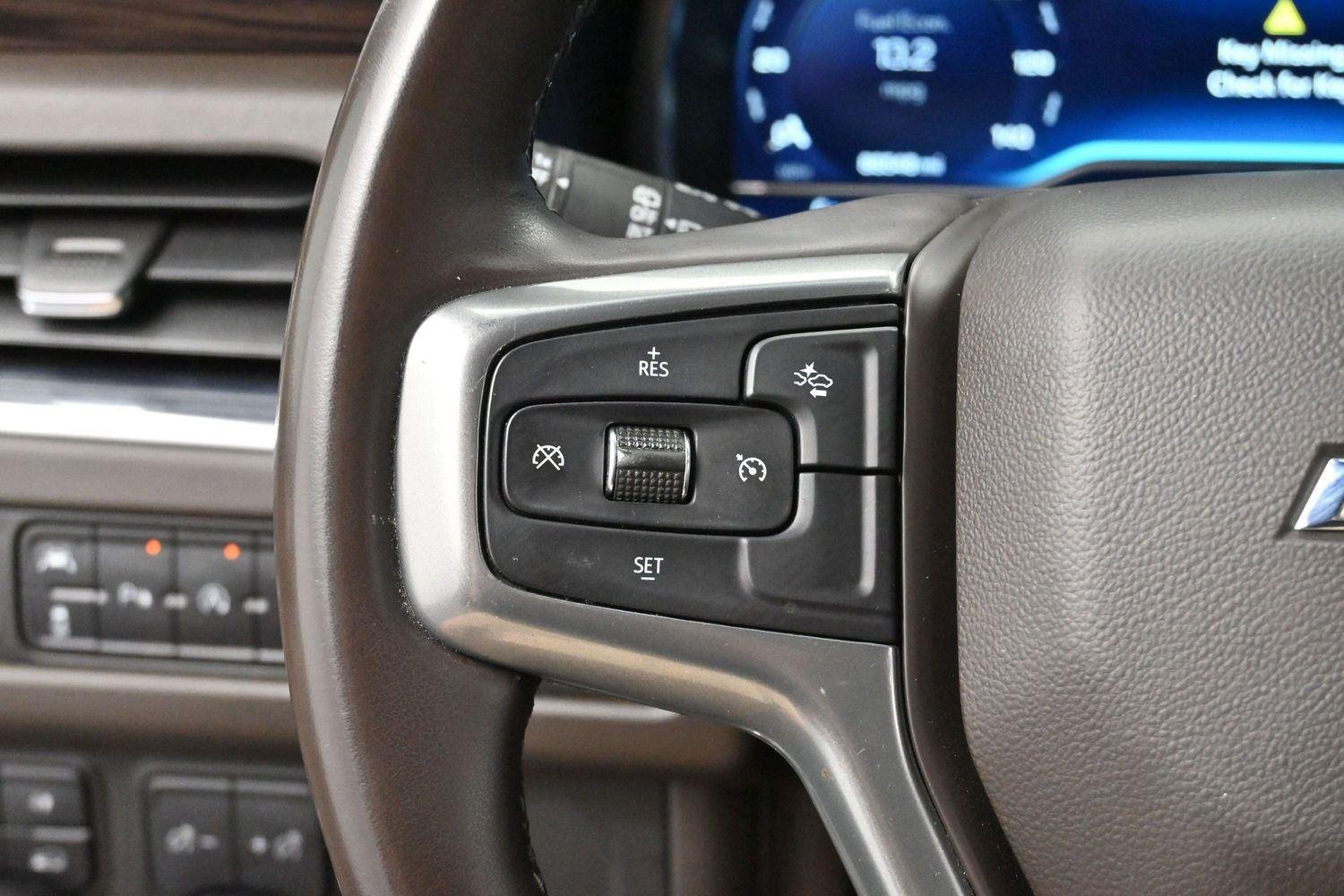 Used 2023 Chevrolet Tahoe LT AWD/4WD image 17