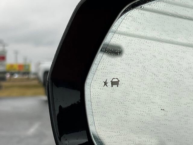 Certified 2023 Chevrolet Blazer RS w/ Driver Confidence II Package image 43