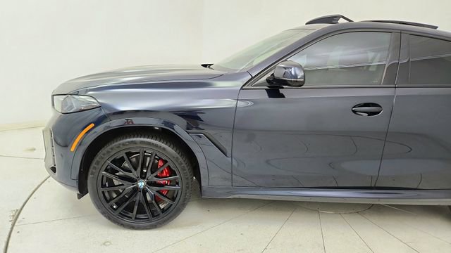 Used 2025 BMW X6 xDrive40i w/ Premium Package image 9