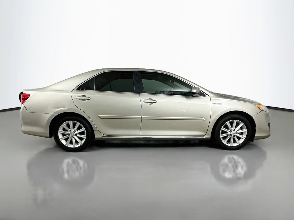 Used 2014 Toyota Camry XLE w/ Leather Package FWD image 8