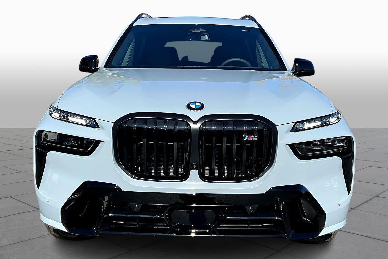 New 2026 BMW X7 M60i AWD/4WD image 3