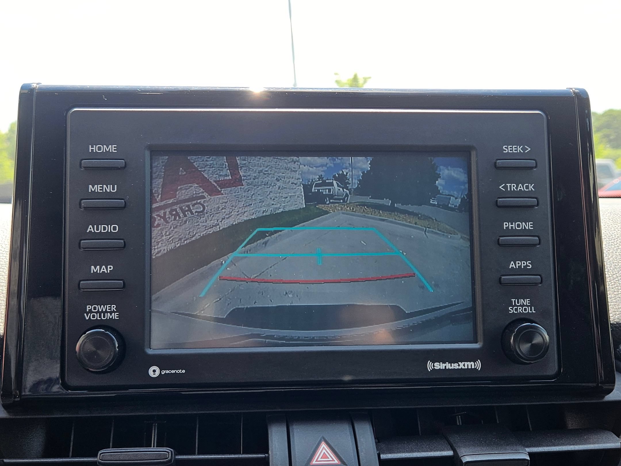 Used 2021 Toyota RAV4 XLE FWD image 33