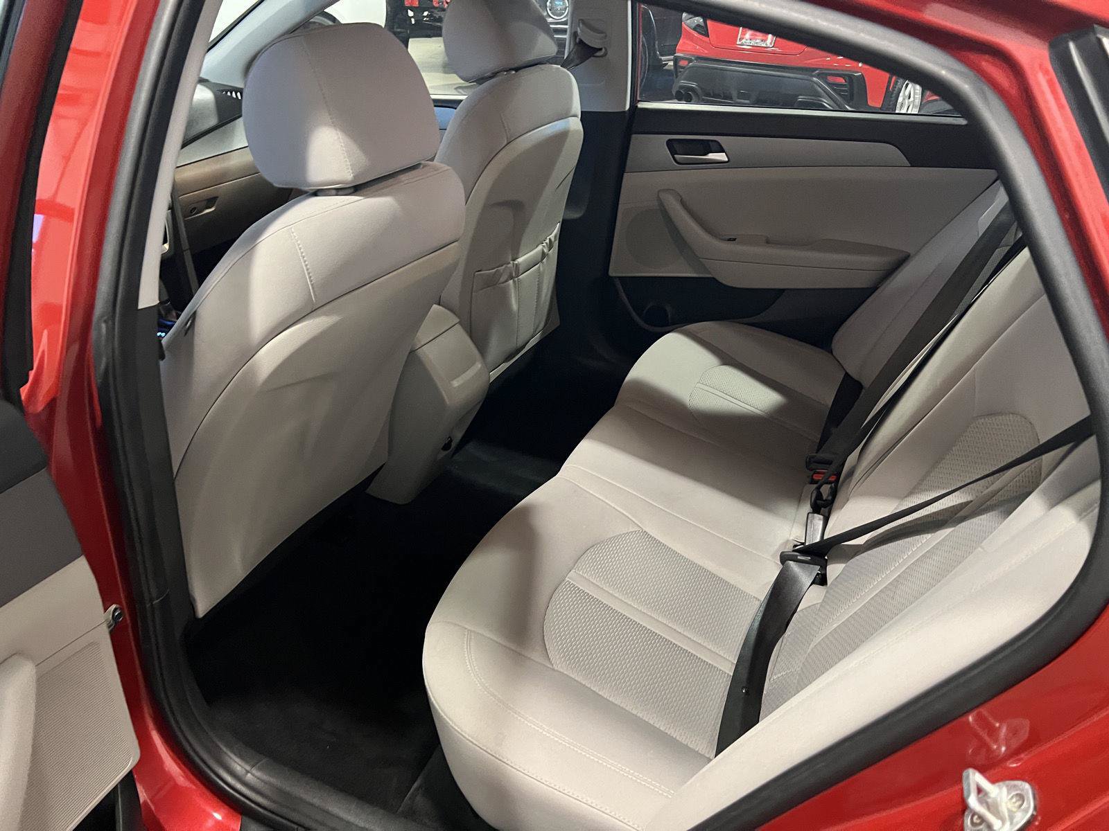 Used 2018 Hyundai Sonata SE FWD image 30