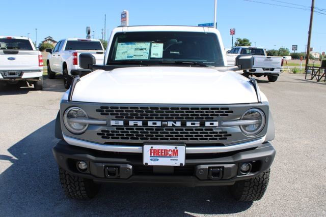 New 2026 Ford Bronco Badlands AWD/4WD image 2