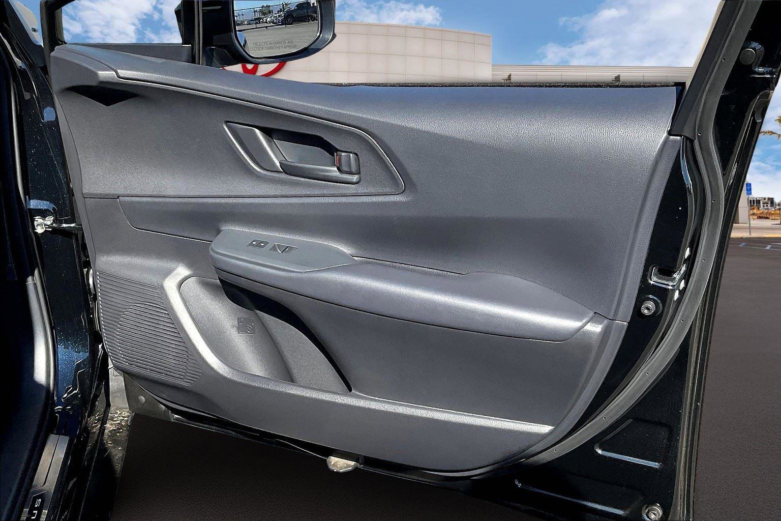 Certified 2025 Toyota Prius Plug-In Hybrid image 23