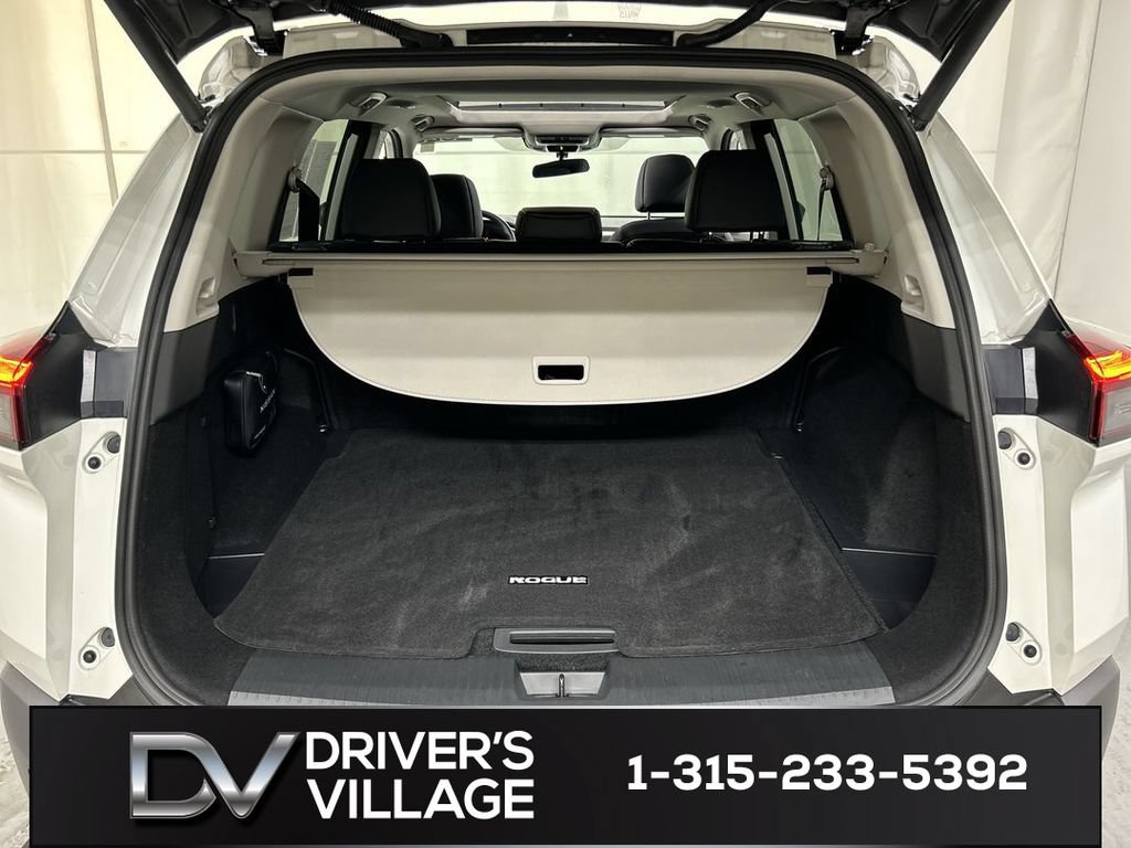Used 2023 Nissan Rogue SV w/ SV Premium B Package AWD/4WD image 22