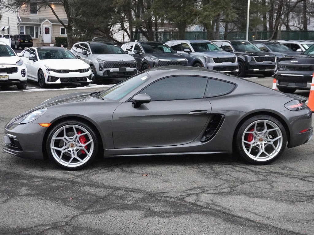 Used 2019 Porsche 718 Cayman S image 16