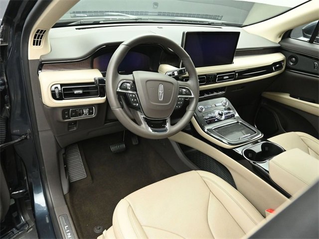 Certified 2023 Lincoln Nautilus Reserve w/ Equipment Group 201A image 9