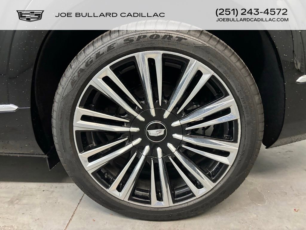New 2026 Cadillac Vistiq Premium Luxury w/ LPO, Floor Liner Package image 15