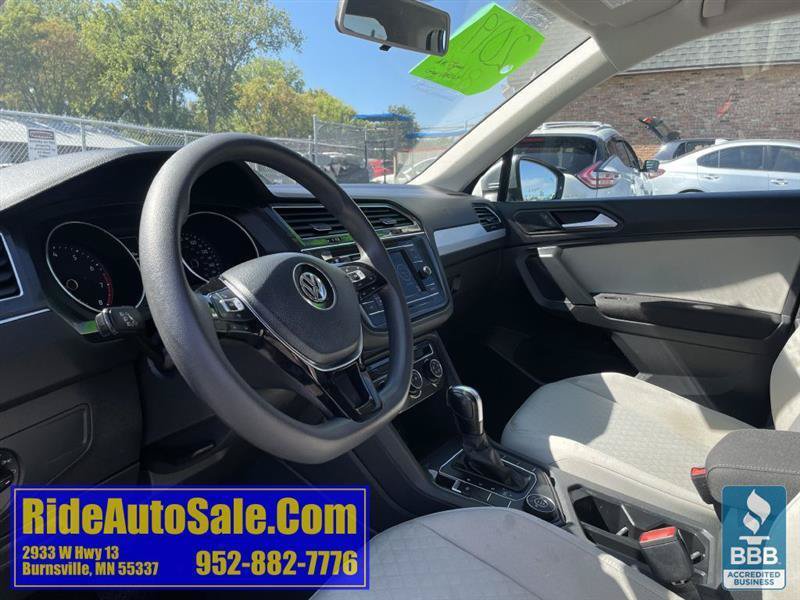 Used 2019 Volkswagen Tiguan S w/ Driver Assistance Package AWD/4WD image 10