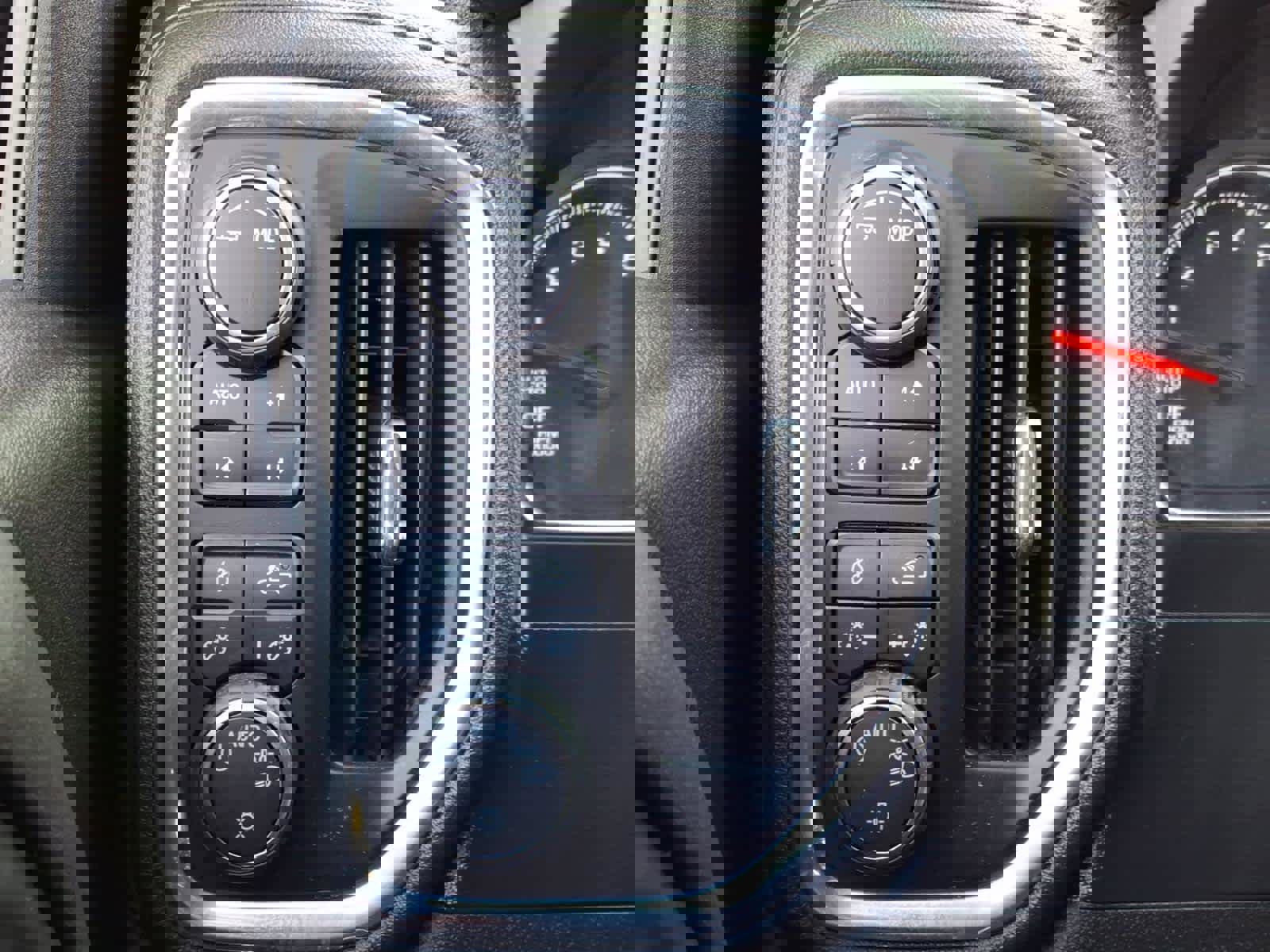 Certified 2021 Chevrolet Silverado 1500 RST image 18