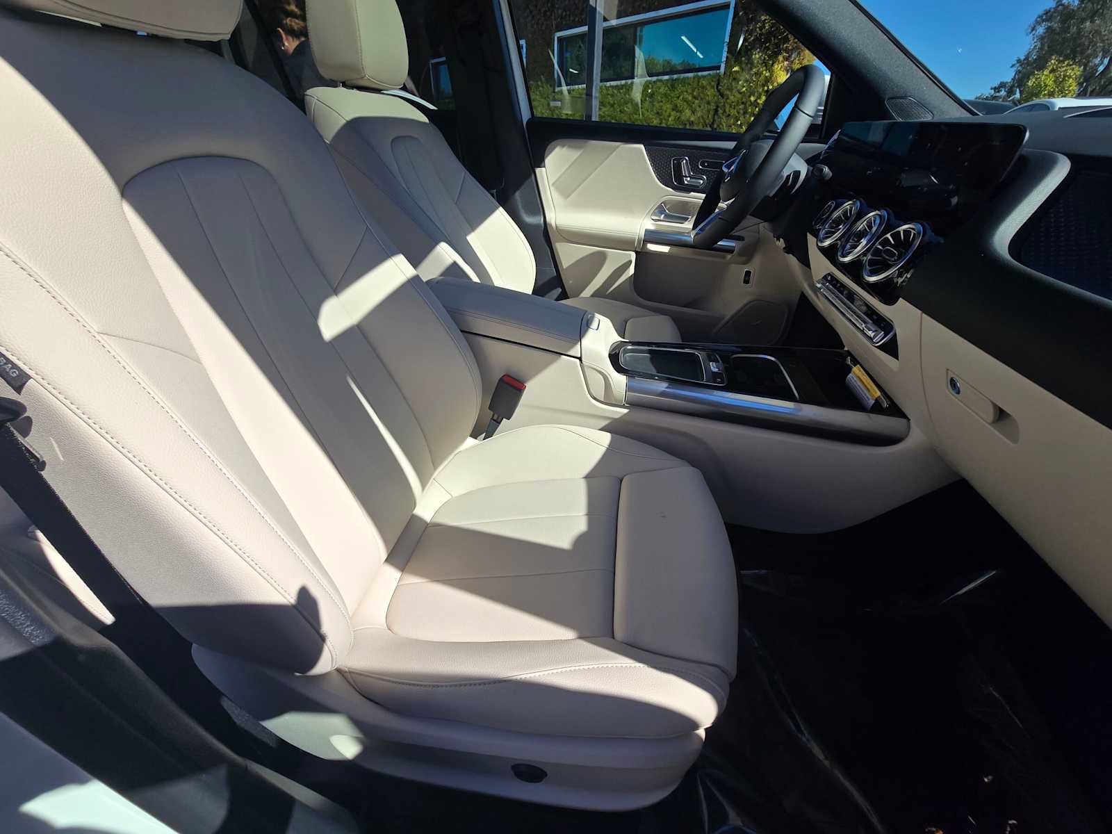 New 2026 Mercedes-Benz GLA 250 image 10