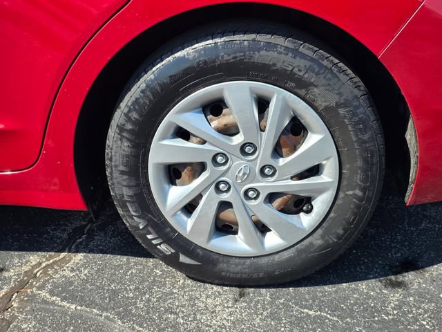 Used 2020 Hyundai Elantra SE w/ Cargo Package (C1) FWD image 8