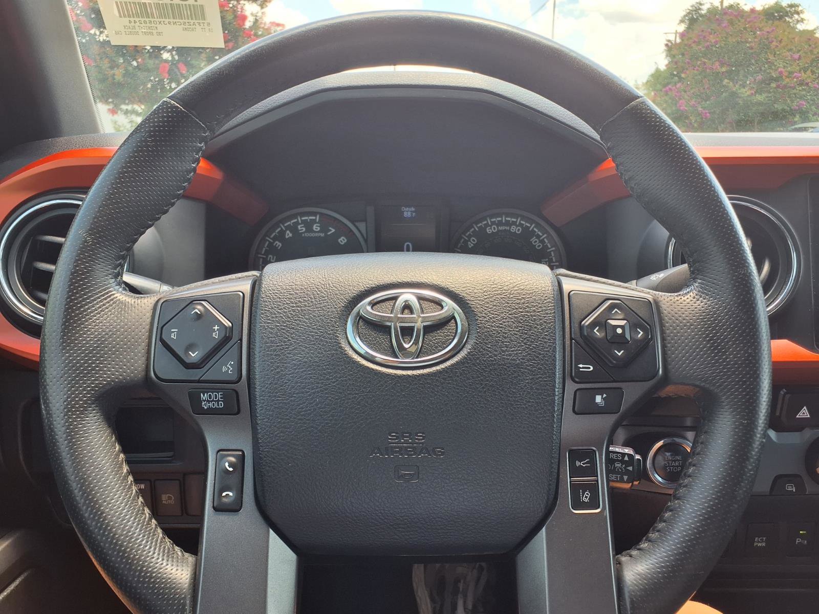 Used 2018 Toyota Tacoma TRD Sport w/ TRD Premium Sport Package RWD image 21