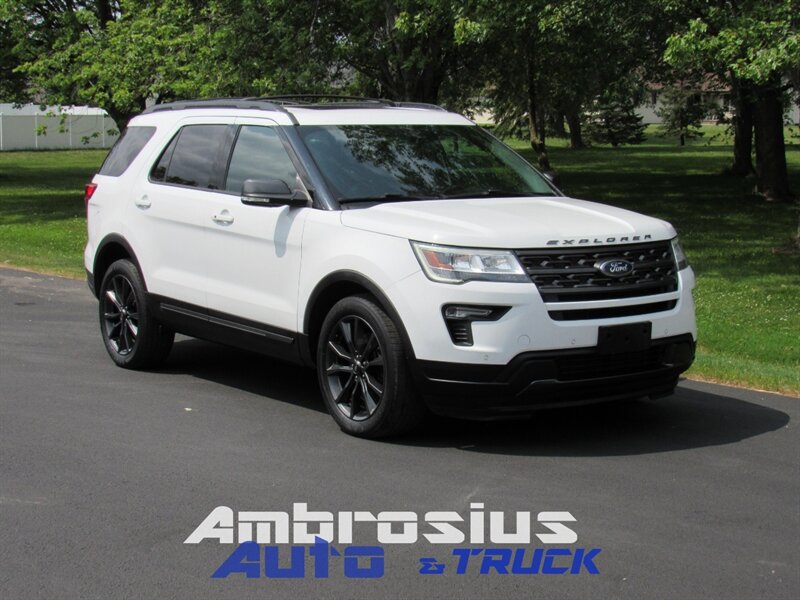 Used 2018 Ford Explorer XLT w/ XLT Appearance Package
