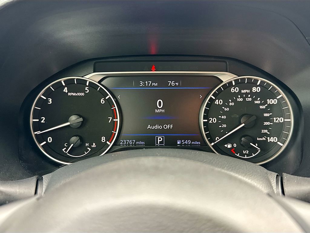 Used 2025 Nissan Altima 2.5 SV image 14