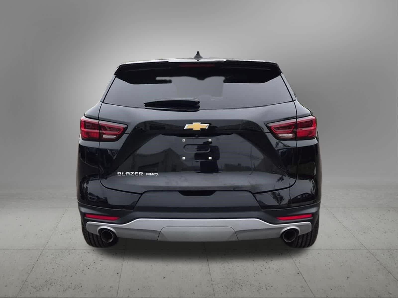 Used 2023 Chevrolet Blazer LT AWD/4WD image 5