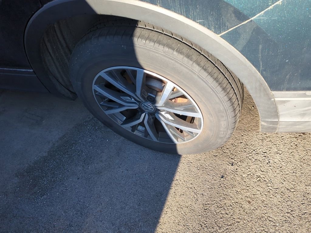 Used 2019 Volkswagen Tiguan SE FWD image 5