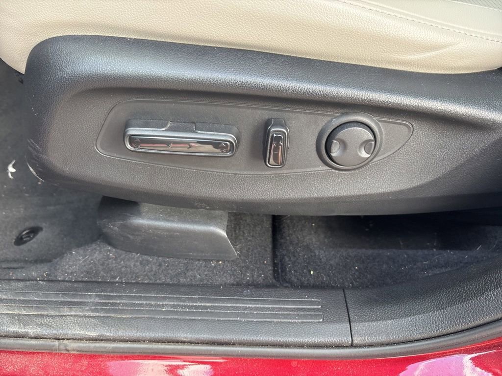 Used 2023 Honda CR-V EX-L image 18