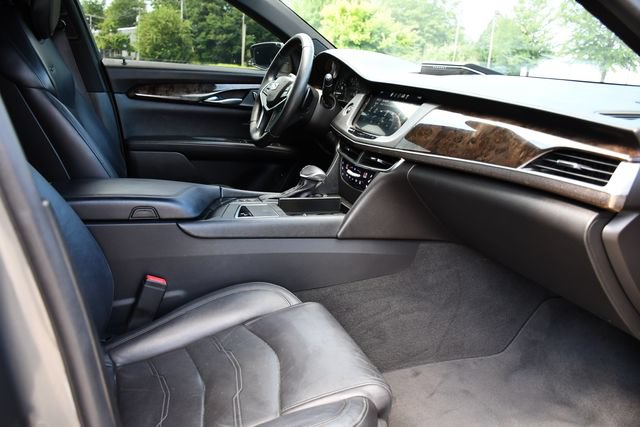 Used 2017 Cadillac CT6 Luxury AWD/4WD image 32